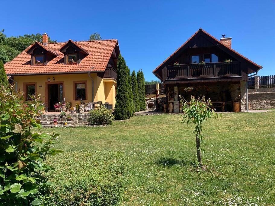 Stylovy Dum Chlumec * Chlumec (Usti nad Labem)